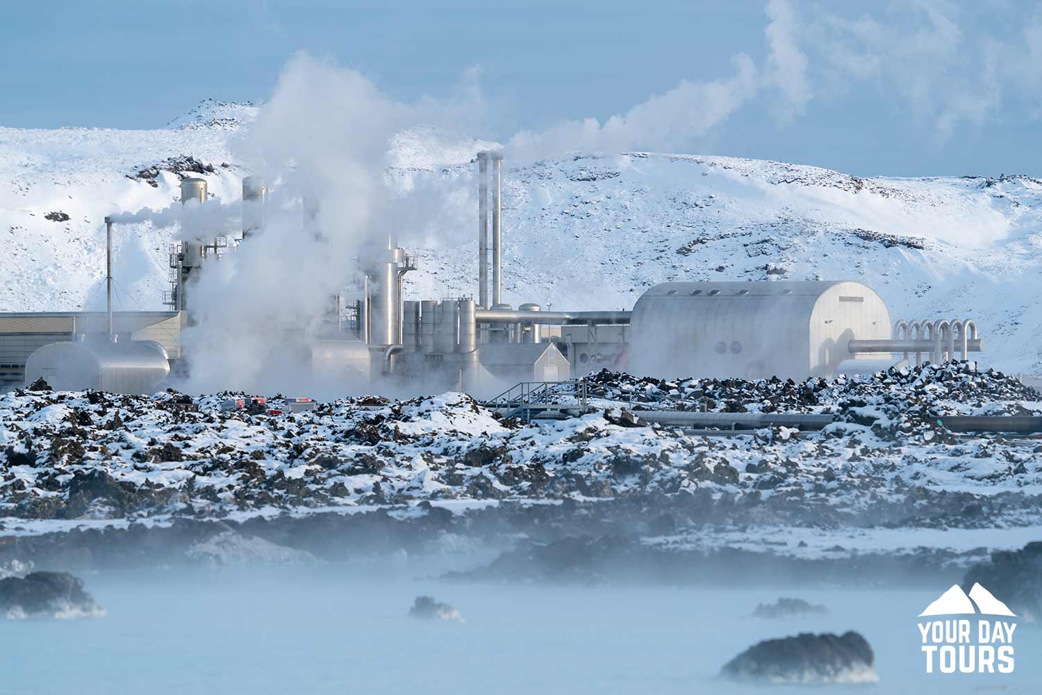 blue lagoon in winter 