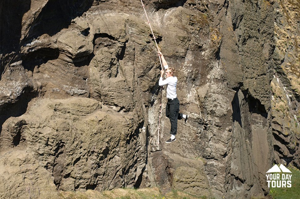 elephant rock iceland tour