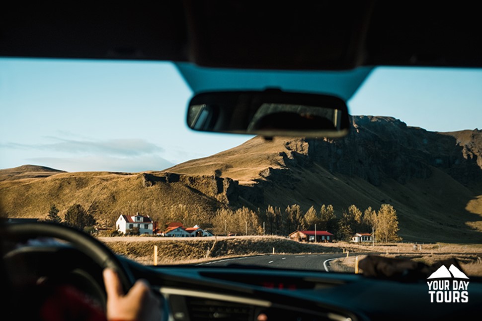 elephant rock iceland tour