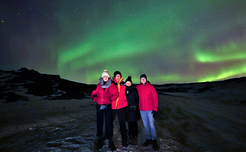 Magical Auroras: Guided Northern Lights Tour